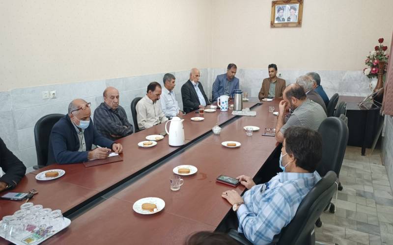 اصناف و بازاریان جیرفت همواره همراه انقلاب و نظام بوده و هستند